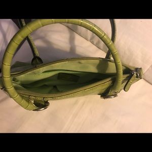 Women’s hand bag